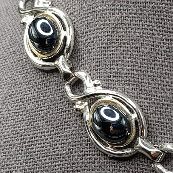 Vintage 1960s Faux Hematite Cabochon Necklace, 15 1/2", Silver Tone - Picture 4 of 10
